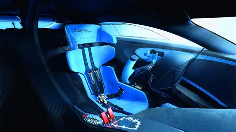 bugatti la voiture noire inside.